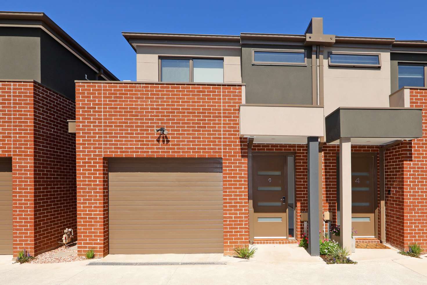 Main view of Homely townhouse listing, 6/18 Hawthory Road, Kilsyth VIC 3137