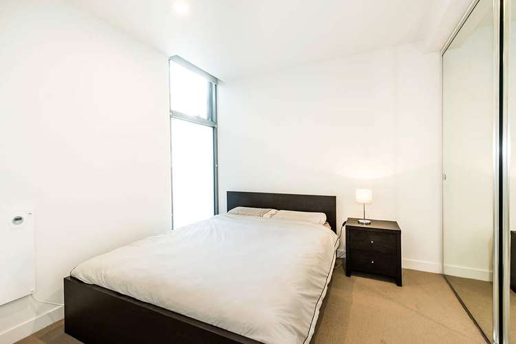 Fifth view of Homely apartment listing, 208/19-25 Nott Street, Port Melbourne VIC 3207