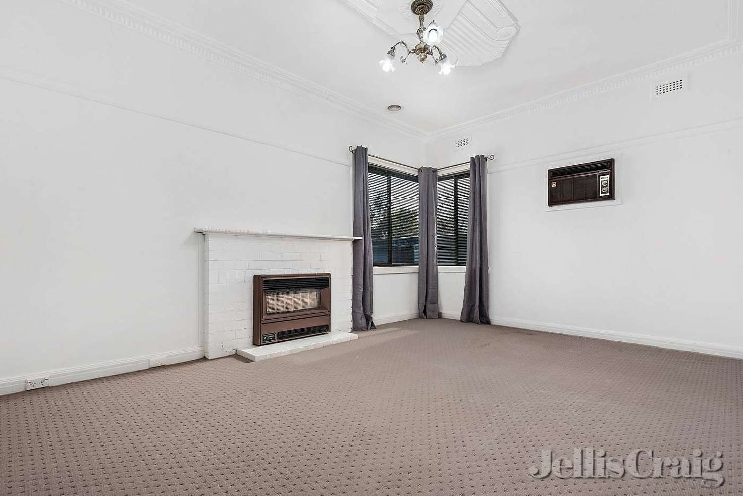 Main view of Homely unit listing, 1/10 Thana Street, Bentleigh East VIC 3165