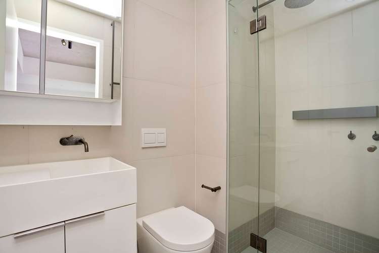Fifth view of Homely apartment listing, 607/387 Docklands Drive, Docklands VIC 3008