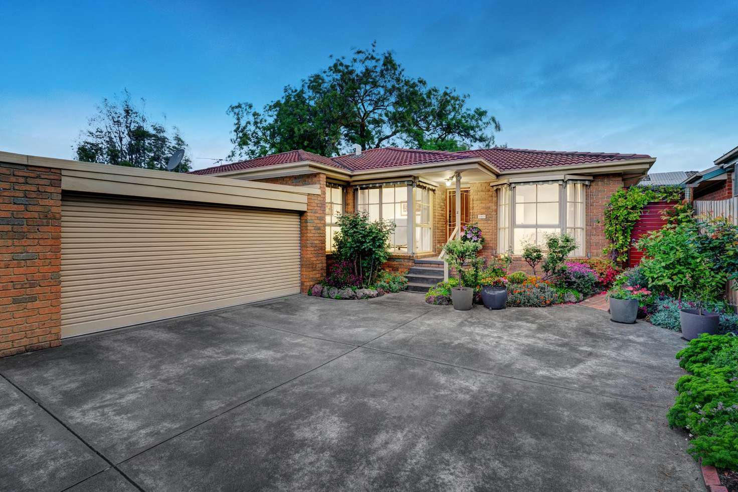 Main view of Homely unit listing, 2/12 Summit Road, Burwood VIC 3125