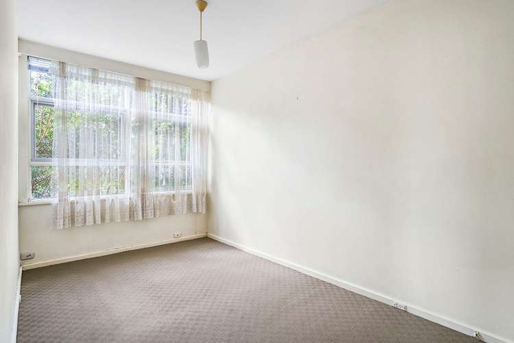 Fifth view of Homely flat listing, 1/37 Orrong Road, Elsternwick VIC 3185