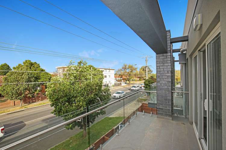 Third view of Homely apartment listing, 104/164 Clarendon Street, Thornbury VIC 3071
