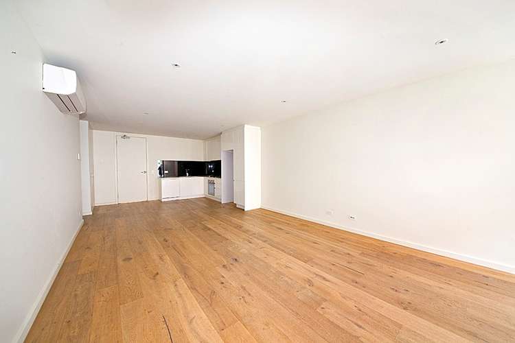 Third view of Homely apartment listing, 4/15-17 Manchester Grove, Glen Huntly VIC 3163