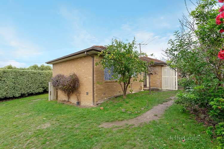 Fifth view of Homely house listing, 4 Athelstane Drive, Ringwood North VIC 3134