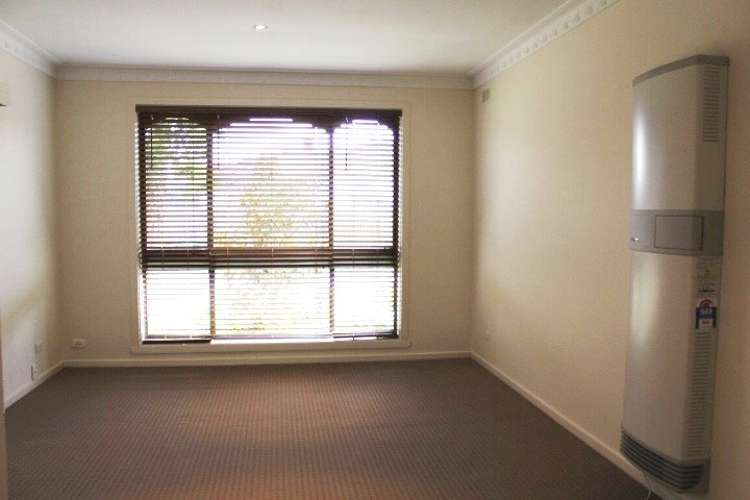 Third view of Homely villa listing, 2/7 Rona Street, Reservoir VIC 3073