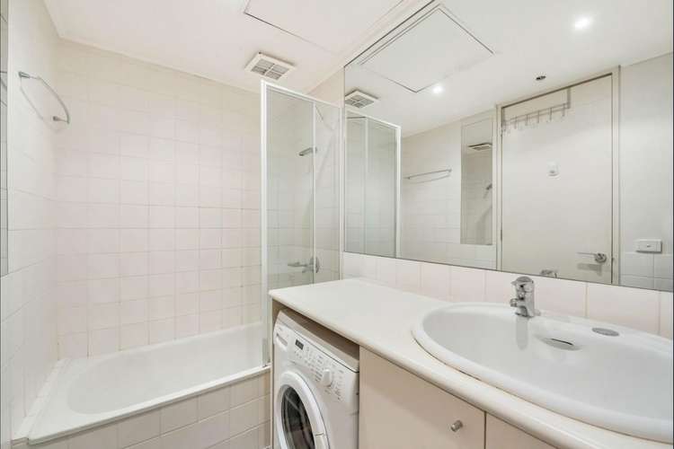 Second view of Homely apartment listing, 1007/318 Little Lonsdale  Street, Melbourne VIC 3000