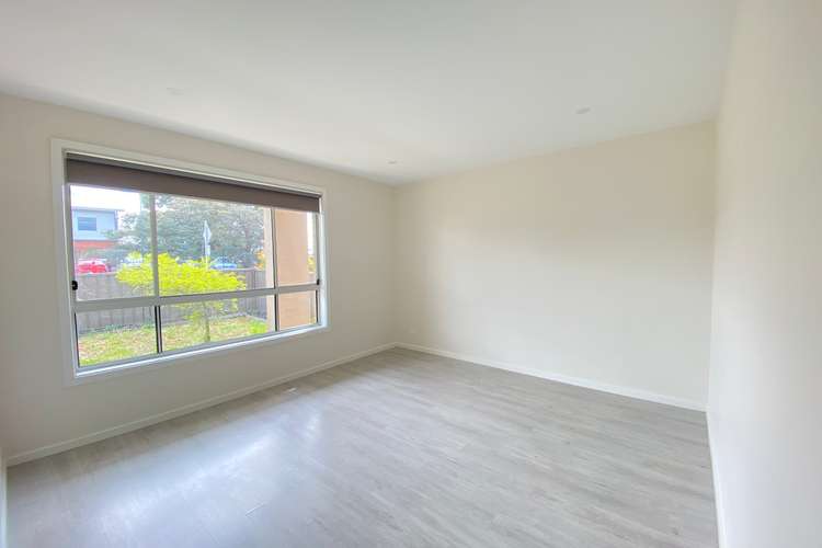 Main view of Homely townhouse listing, 4/27-33 Queen Street, Wallan VIC 3756