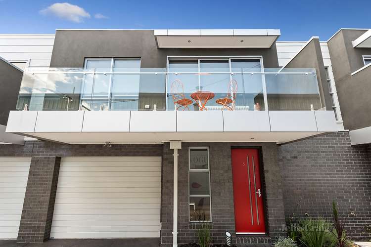 Main view of Homely townhouse listing, 3/121 Donald  Street, Brunswick VIC 3056