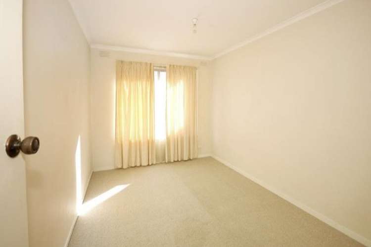 Fifth view of Homely unit listing, 4/25-27 Hanson Street, Niddrie VIC 3042
