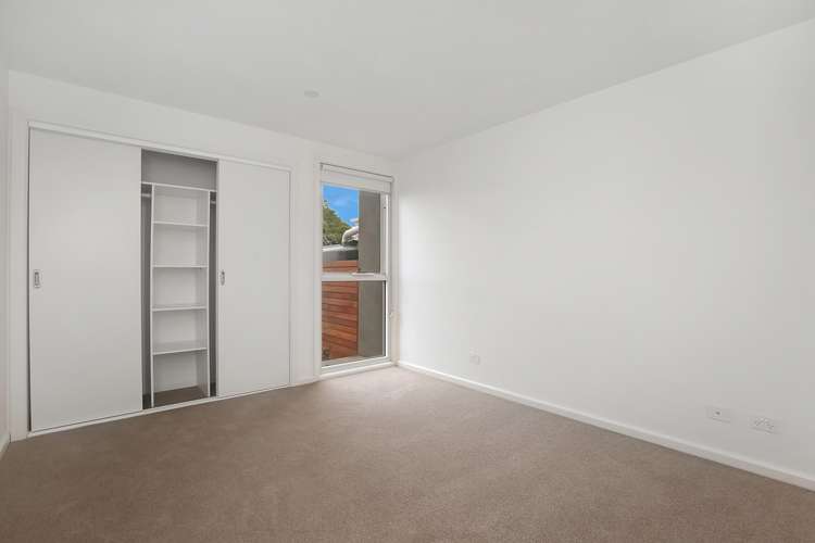 Third view of Homely apartment listing, 3/164 Clarendon Street, Thornbury VIC 3071