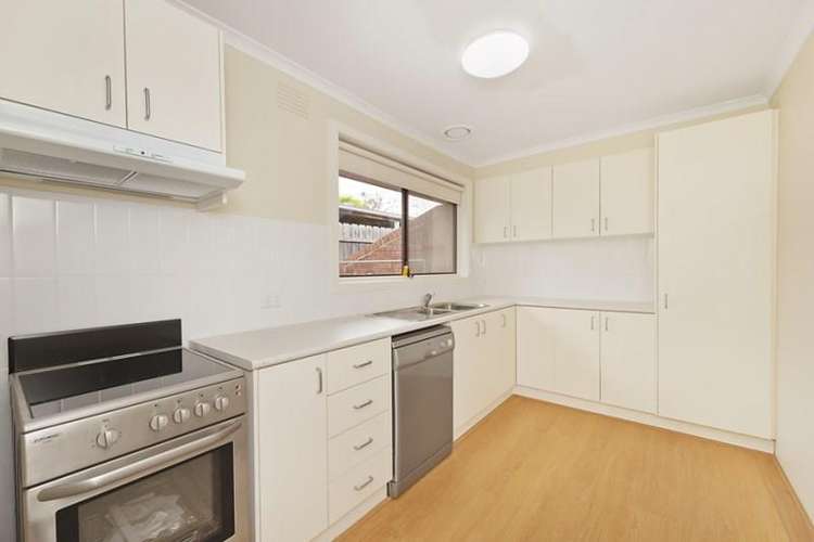 Third view of Homely unit listing, 2/13 Kenilworth Parade, Ivanhoe VIC 3079