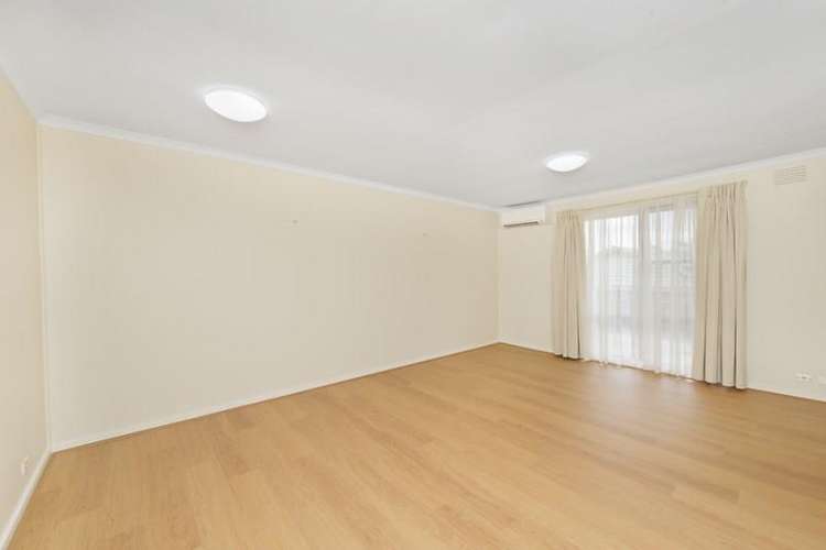 Fourth view of Homely unit listing, 2/13 Kenilworth Parade, Ivanhoe VIC 3079