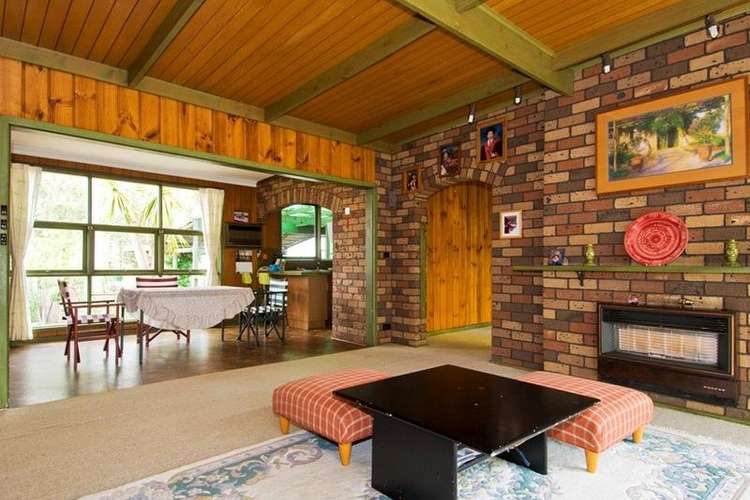 Fifth view of Homely house listing, 16 Macleod Parade, Macleod VIC 3085