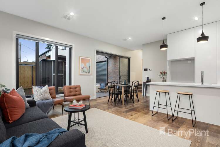 Fourth view of Homely townhouse listing, 2/41 Paula Crescent, Doncaster East VIC 3109