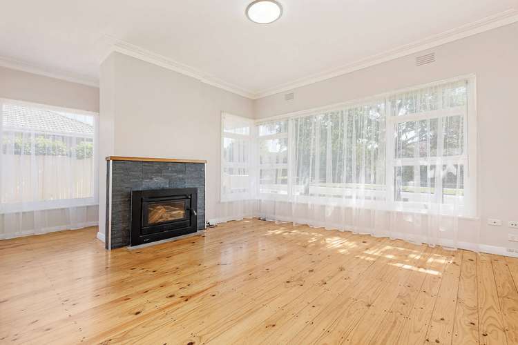 Fifth view of Homely house listing, 34 Grandview Grove, Wendouree VIC 3355