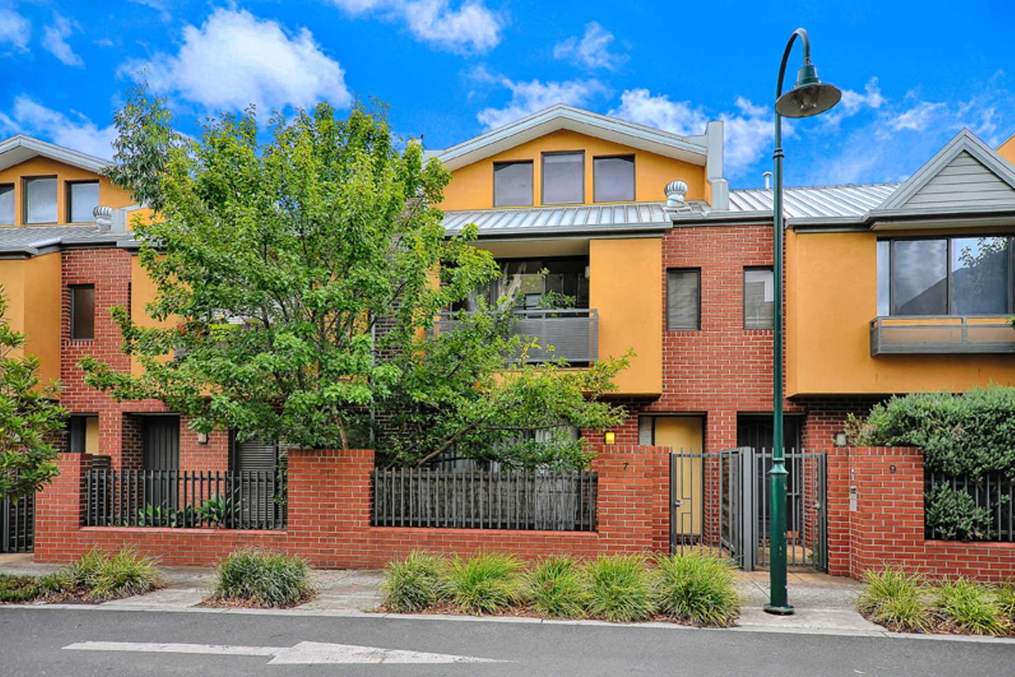 Main view of Homely townhouse listing, 7 Heath Drive, Glen Huntly VIC 3163