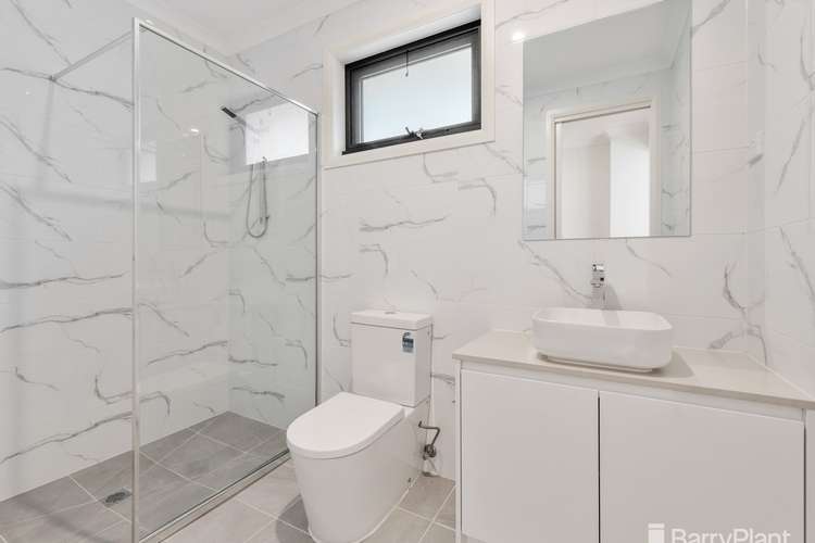 Fifth view of Homely townhouse listing, 2/122 Dorking Road, Box Hill North VIC 3129