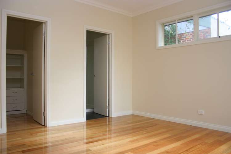 Fourth view of Homely townhouse listing, 2/9 Bales  Street, Mount Waverley VIC 3149