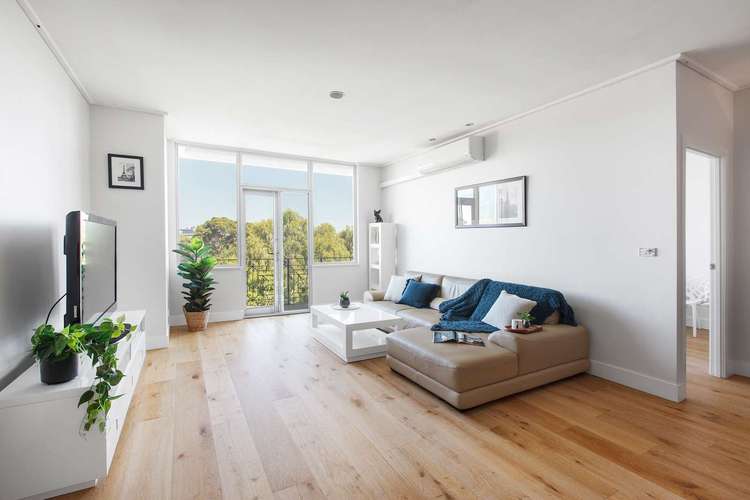 Second view of Homely apartment listing, 26/2 Macarthur Road, Parkville VIC 3052