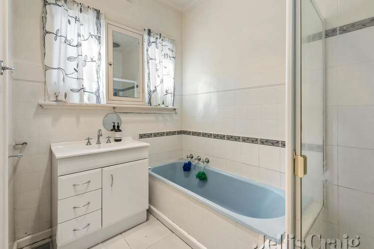 Fifth view of Homely house listing, 3 Sandra Grove, Bentleigh VIC 3204