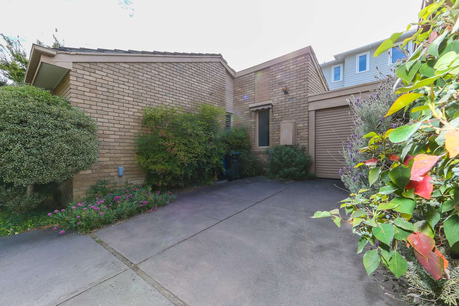 Main view of Homely unit listing, 2/25 Doonkuna Avenue, Camberwell VIC 3124