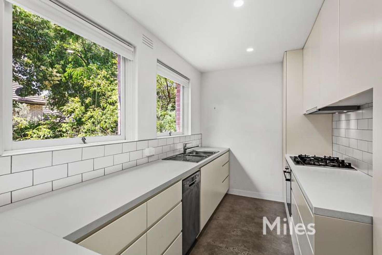 Main view of Homely apartment listing, 8/3 Rotherwood Road, Ivanhoe East VIC 3079