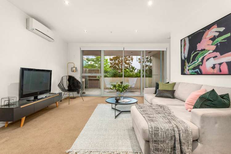 Second view of Homely unit listing, 2/12 Crefden Street, Maidstone VIC 3012