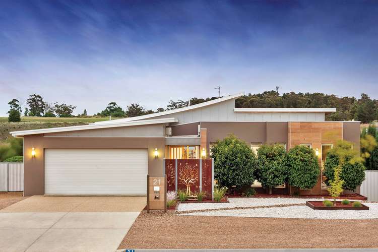 Main view of Homely house listing, 21 Heights Crescent, Ballarat North VIC 3350