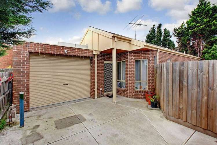 Main view of Homely house listing, 2/17 Woods Close, Meadow Heights VIC 3048