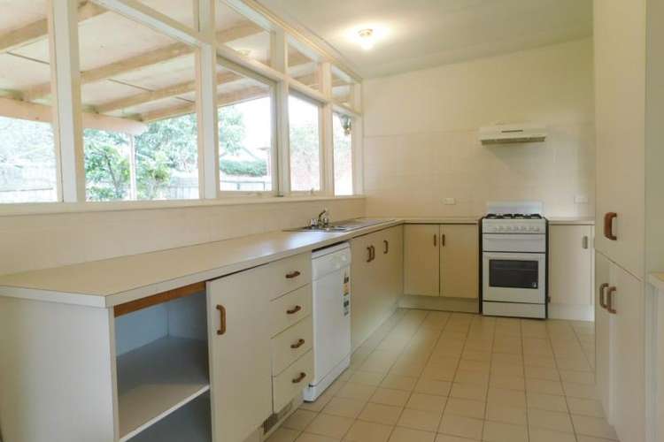 Main view of Homely unit listing, 3/19 Latham Street, Ivanhoe VIC 3079