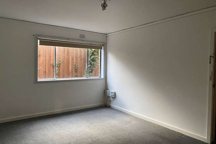 Third view of Homely apartment listing, 2/86 Heller Street, Brunswick West VIC 3055