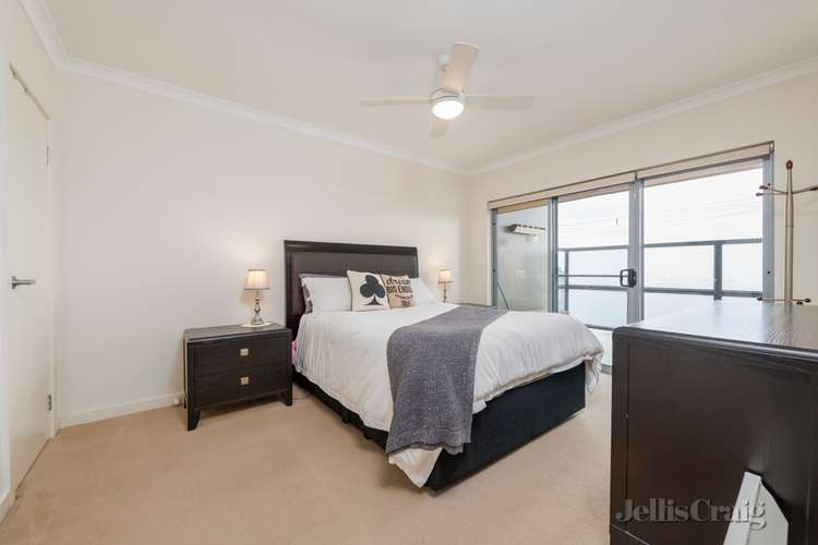 Fourth view of Homely apartment listing, 19/2 Arthur Street, Preston VIC 3072