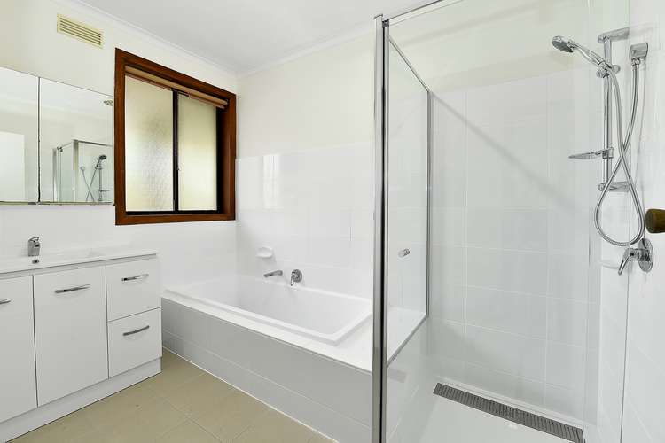 Fourth view of Homely house listing, 6 Larwood Close, Avondale Heights VIC 3034