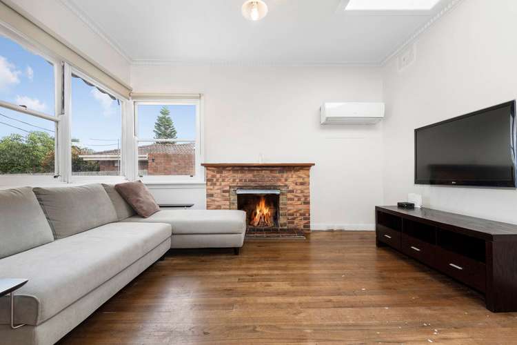 Second view of Homely house listing, 8 Malcolm Court, Mount Waverley VIC 3149
