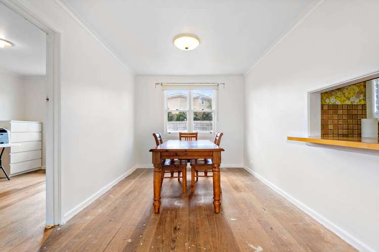 Fifth view of Homely house listing, 8 Malcolm Court, Mount Waverley VIC 3149