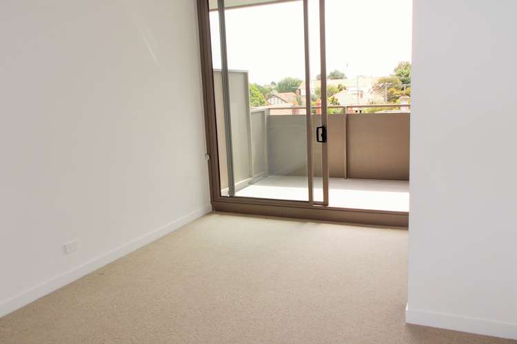 Fourth view of Homely apartment listing, 216/15 Bond Street, Caulfield North VIC 3161