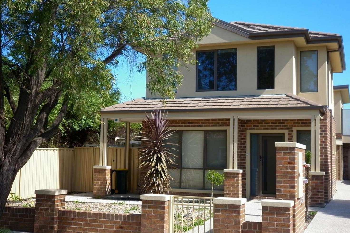 Main view of Homely townhouse listing, 1/5 Renown Street, Coburg VIC 3058