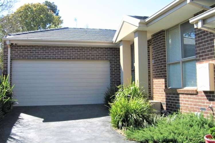 Main view of Homely unit listing, 2/29 Simpson Drive, Mount Waverley VIC 3149