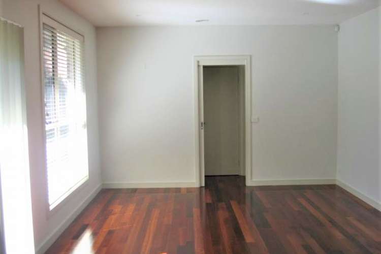 Third view of Homely unit listing, 2/29 Simpson Drive, Mount Waverley VIC 3149
