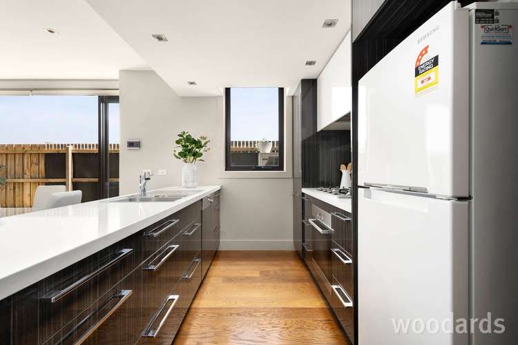 Third view of Homely apartment listing, 7/216 Belmore Road, Balwyn VIC 3103