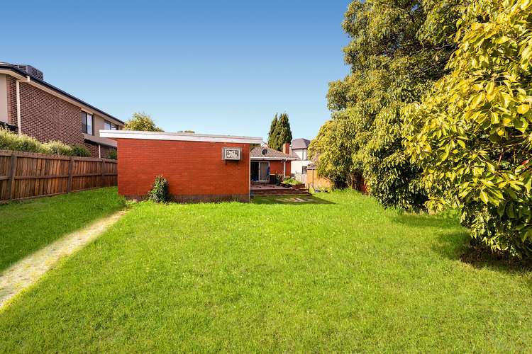 Fifth view of Homely house listing, 2 Montie Court, Glen Waverley VIC 3150