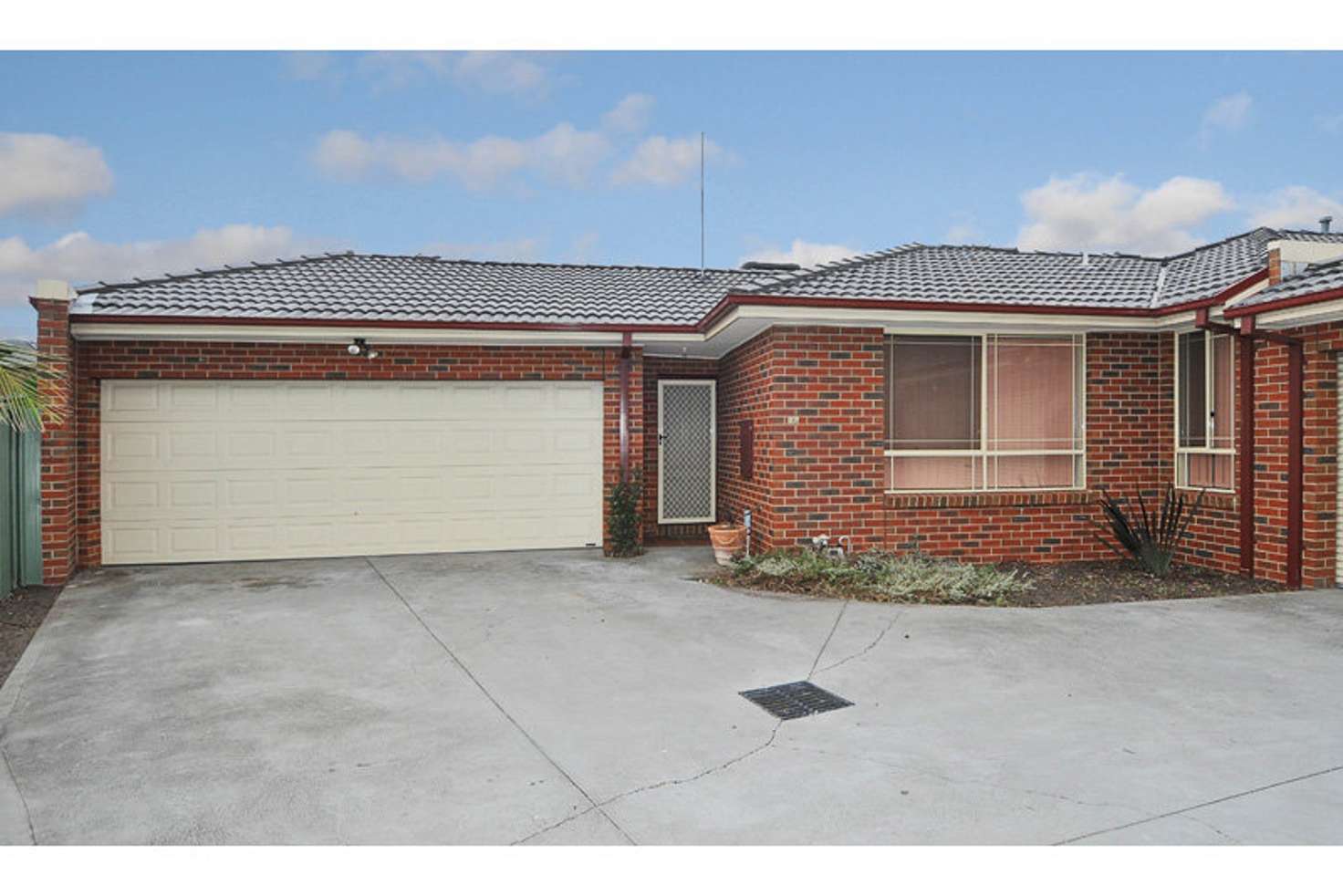 Main view of Homely unit listing, 14A School Court, Oak Park VIC 3046