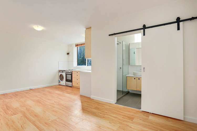 Fourth view of Homely studio listing, 2/33 Rae Street, Fitzroy VIC 3065