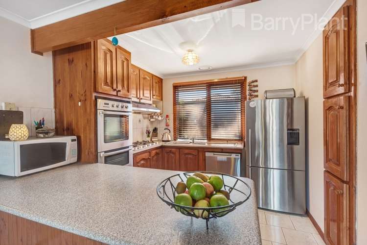 Second view of Homely house listing, 4 Sherrin Court, Werribee VIC 3030