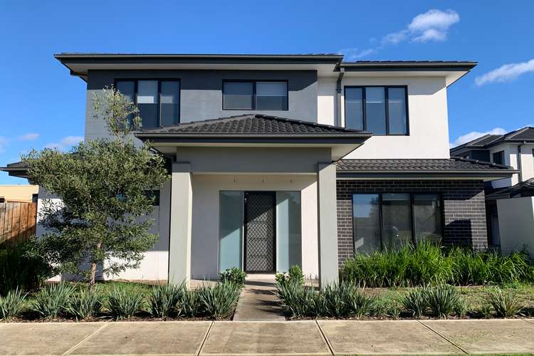 Main view of Homely townhouse listing, 1/37 Latham Street, Werribee VIC 3030