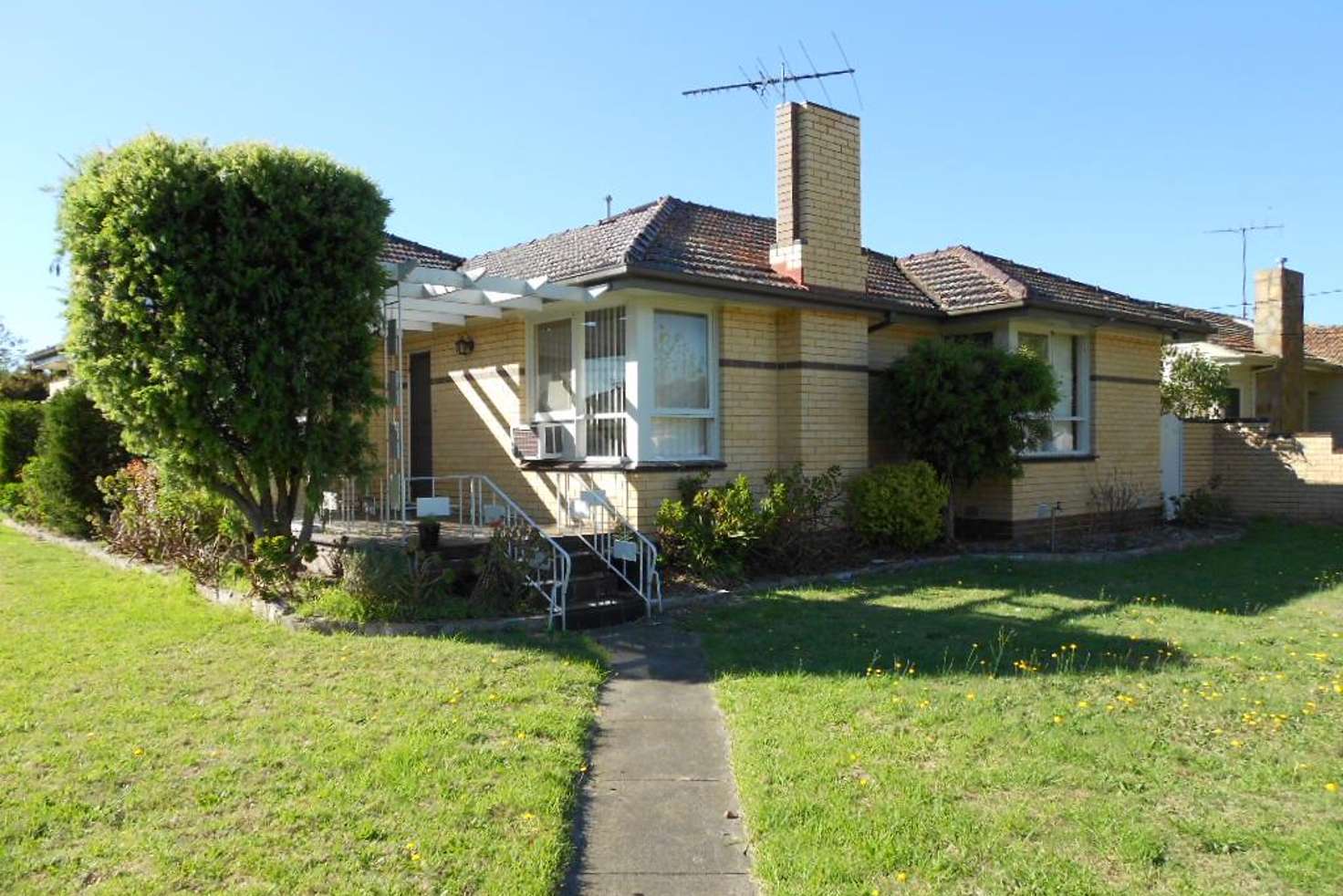 Main view of Homely house listing, 16 Balmoral Avenue, Bentleigh VIC 3204