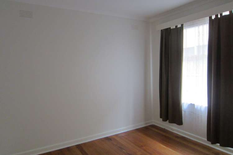 Third view of Homely apartment listing, 2/101 Eskdale Road, Caulfield North VIC 3161