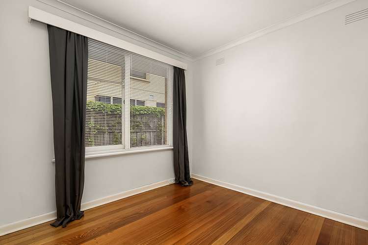Third view of Homely apartment listing, 4/101 Eskdale Road, Caulfield North VIC 3161