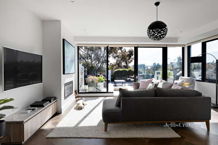 Main view of Homely apartment listing, 402/15 Livingstone Street, Ivanhoe VIC 3079
